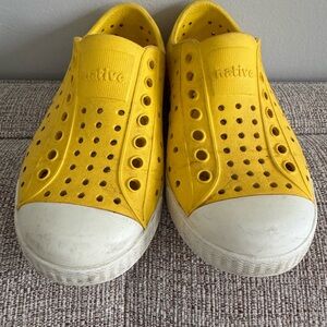 Native Jefferson Slip-On Kids Shoes in Bright Yellow with White Toe
